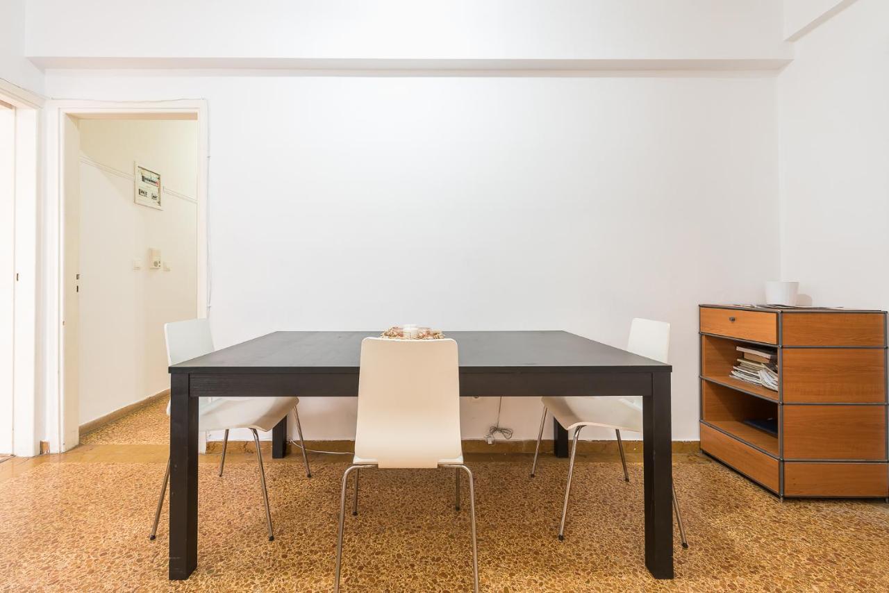 Victoria Apartment Athènes Extérieur photo